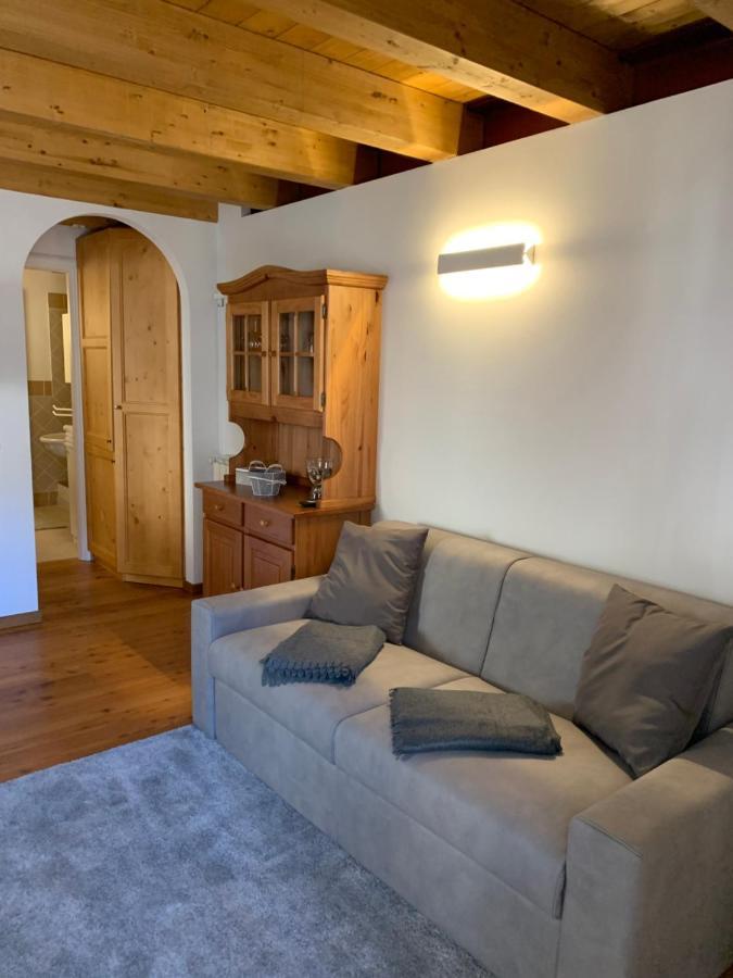 Alpin Moon Apartman Temù Kültér fotó