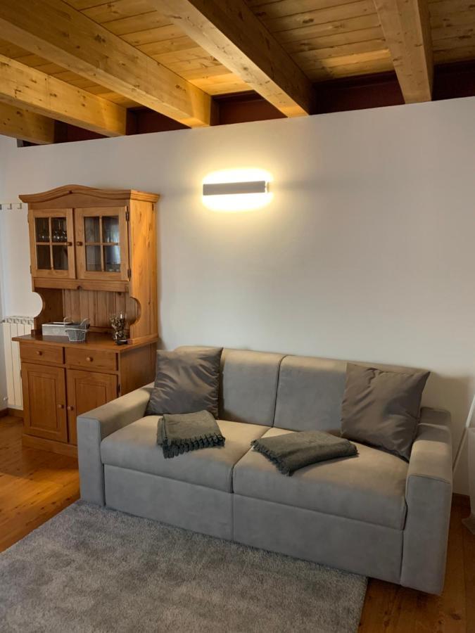 Alpin Moon Apartman Temù Kültér fotó